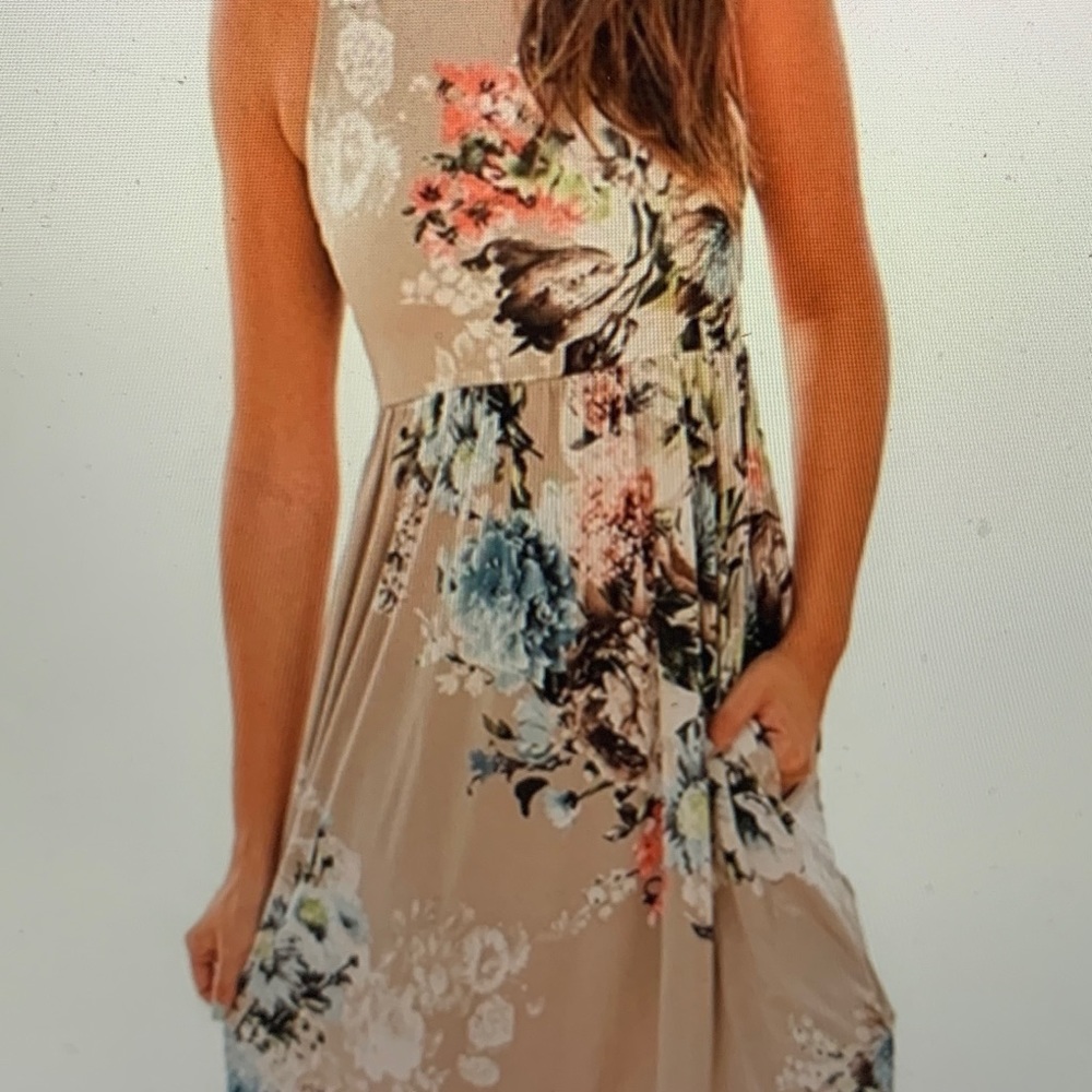Sun Dress with pockets NWT